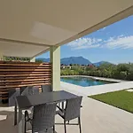 Gardaliva Blue 3 *
